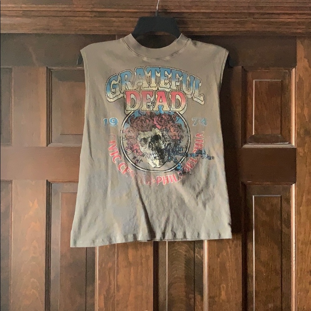 Grateful Dead T-shirt